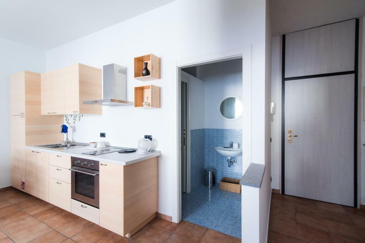 Ferienwohnung Al Piccolo Molo Como Exterior foto